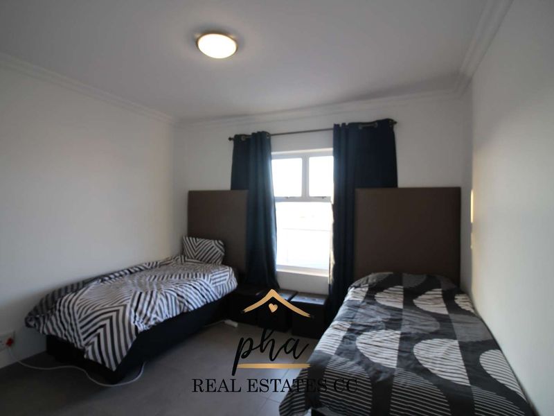 2 Bedroom apartment for sale - Dolphin Beach - Photo 10