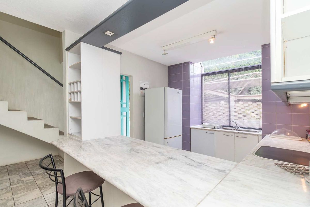 Duplex Townhouses to Let in Saints Manor, Lyme Park - Photo 5