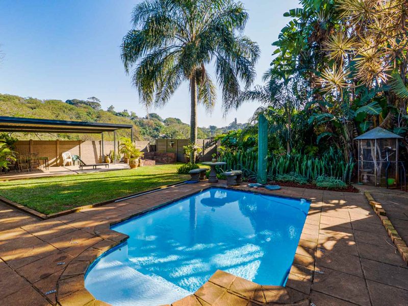 Spacious family home - Photo 4
