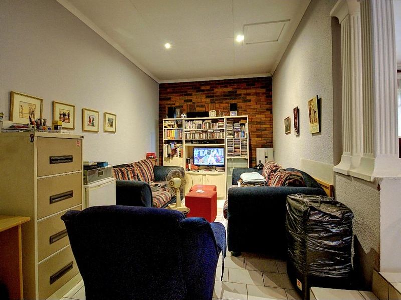 Excellent neighborhood! - Photo 10