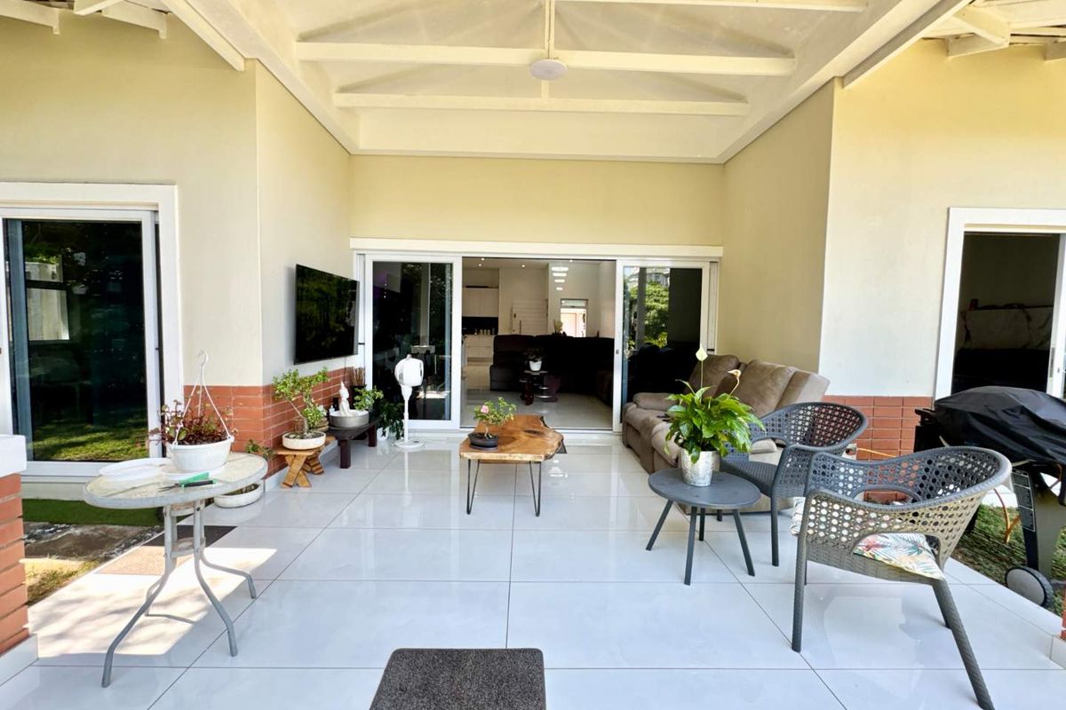 Hendra Estates - Exquisite Simplex For Sale In Stunning Kindlewood Estate - Photo 4