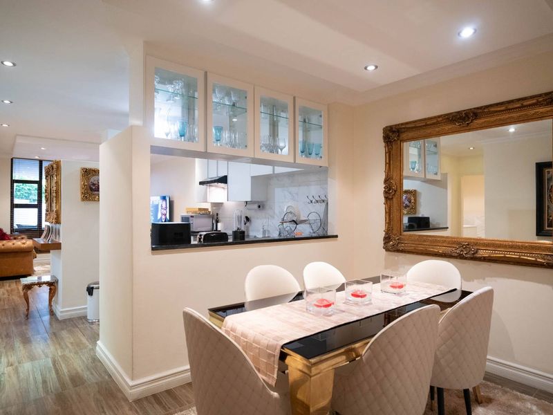 Luxury 3 Bedroom Home with Designer Touches in Sandton CBD - Photo 6