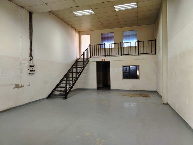 120 Sqm of Potential in Bustling Alsorde South! - Photo 2