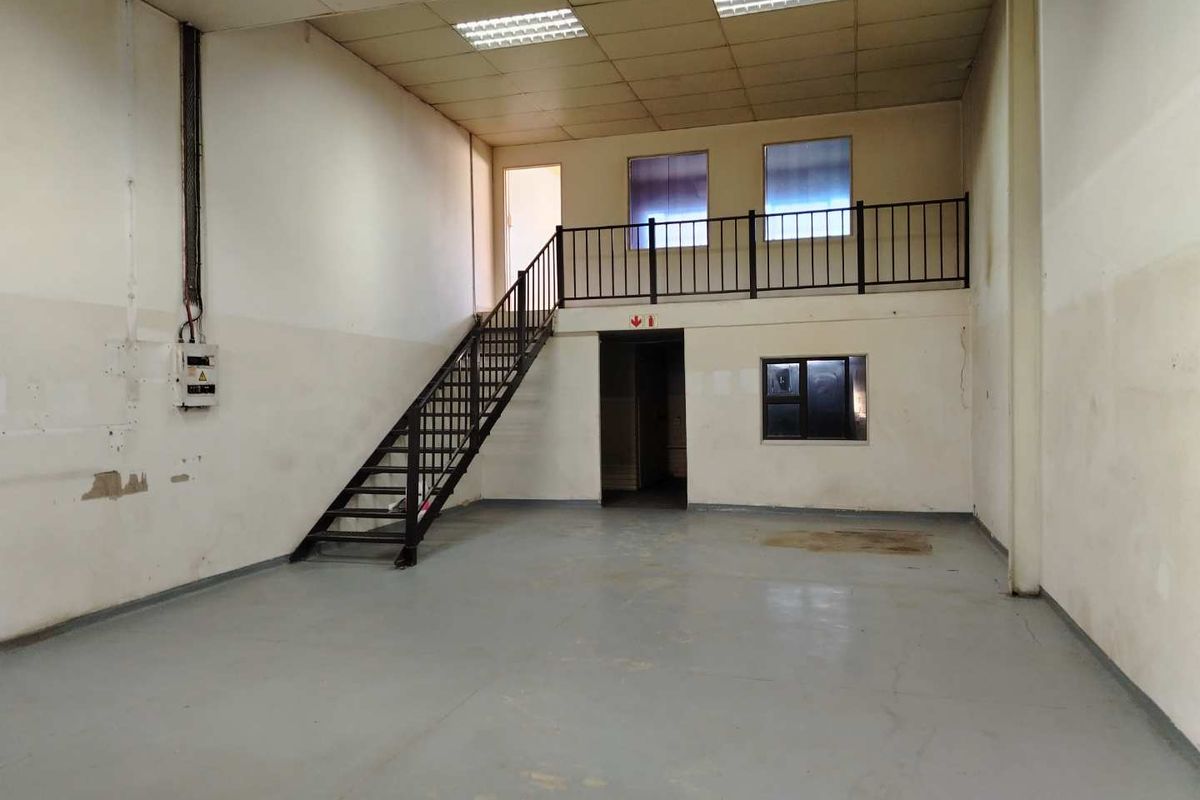 120 Sqm of Potential in Bustling Alsorde South! - Photo 2