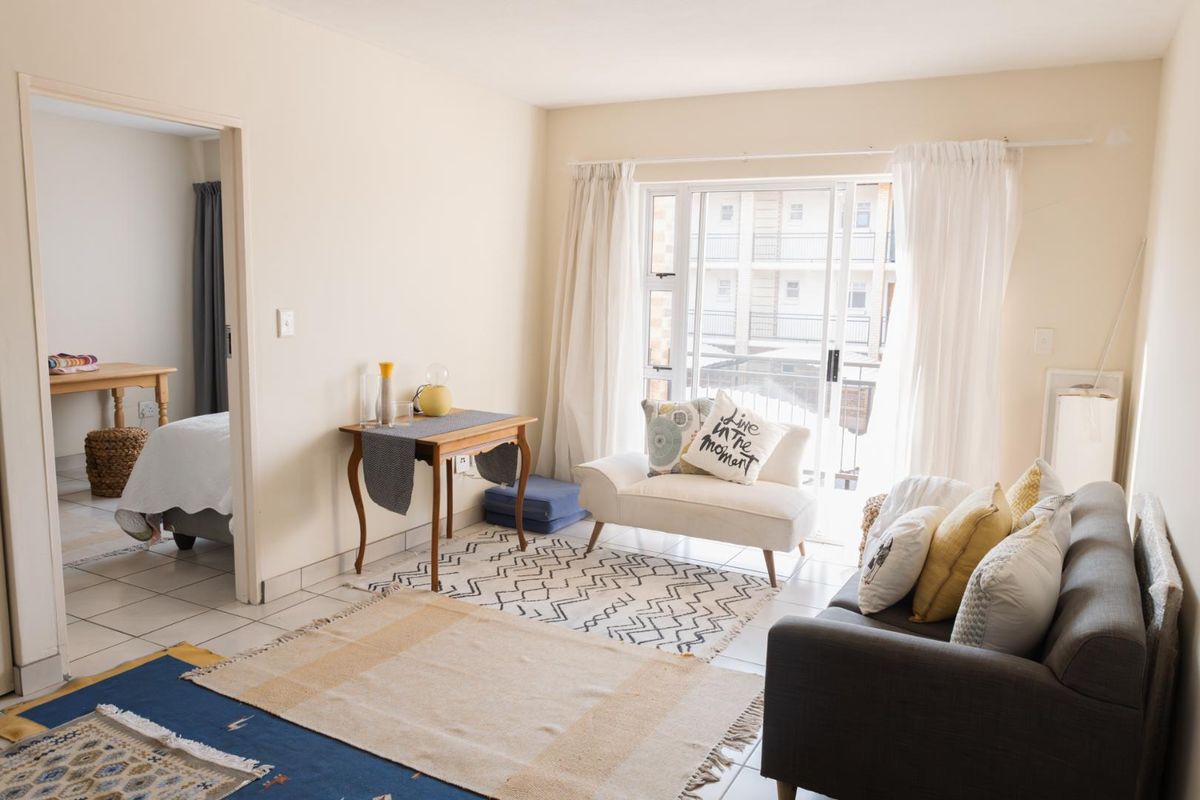 FOR SALE: 1-Bedroom Top Unit in Montana - Photo 2