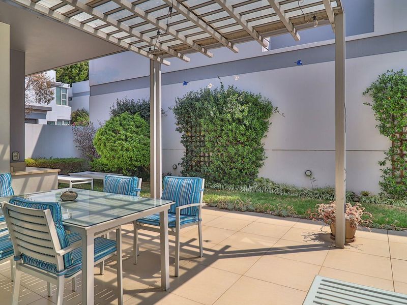 3 bedroom furnished cluster for sale in Bryanston - Photo 4