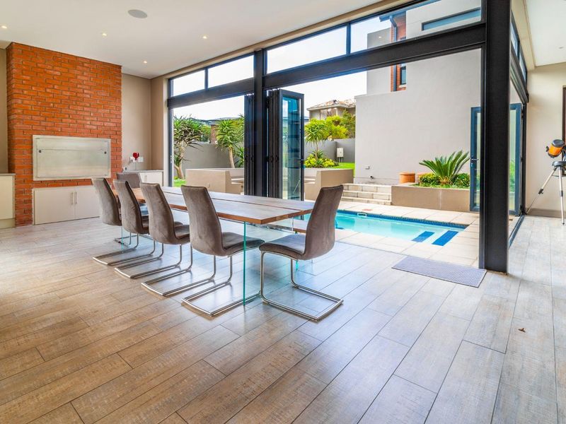 Modern Five Bedroom Home For Rental In Waterfall Country Estate. - Photo 10