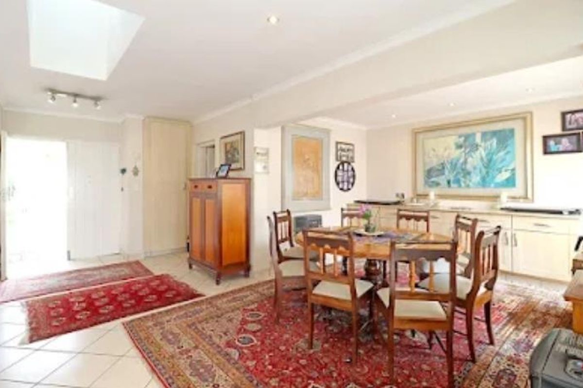 2 Bedroom simplex at the prestigious retirement complex The Manor - Photo 2