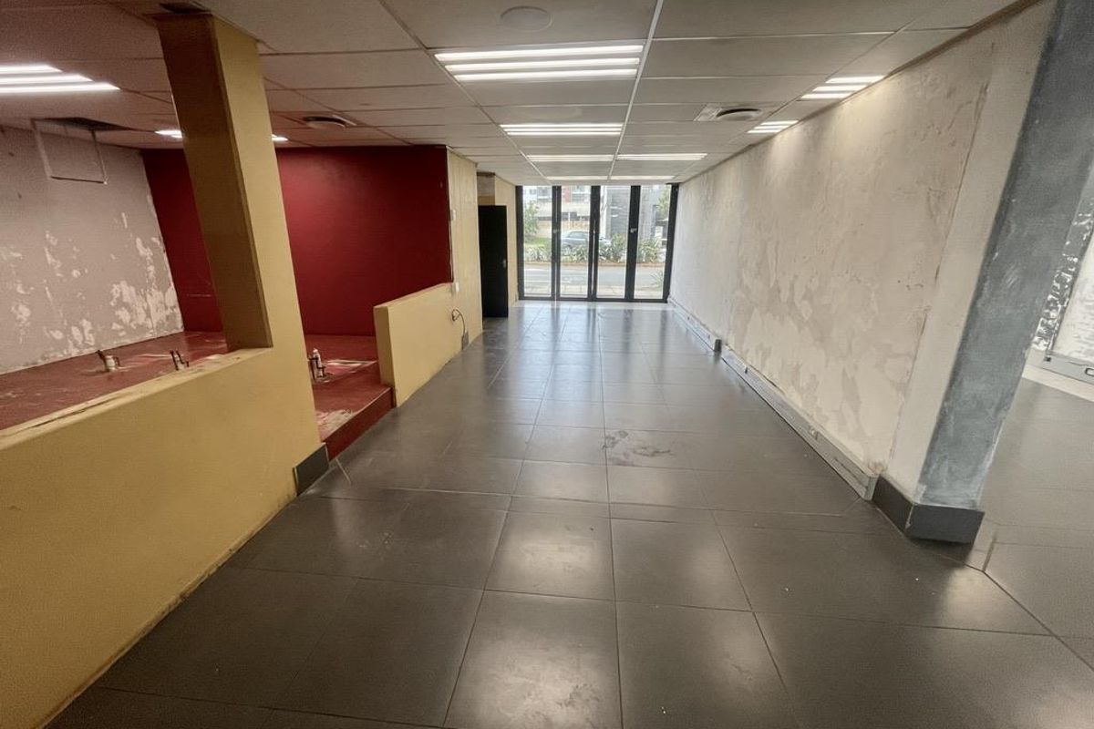 Hendra - Prime Road-Facing Retail / Showroom Opportunity To Let - Umhlanga - Photo 4