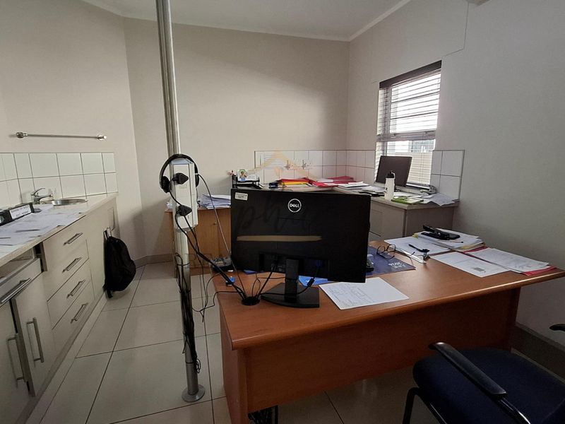 Commercial Office for Sale in Swakopmund | Prime Medical & Professional Investment Opportunity - Photo 8