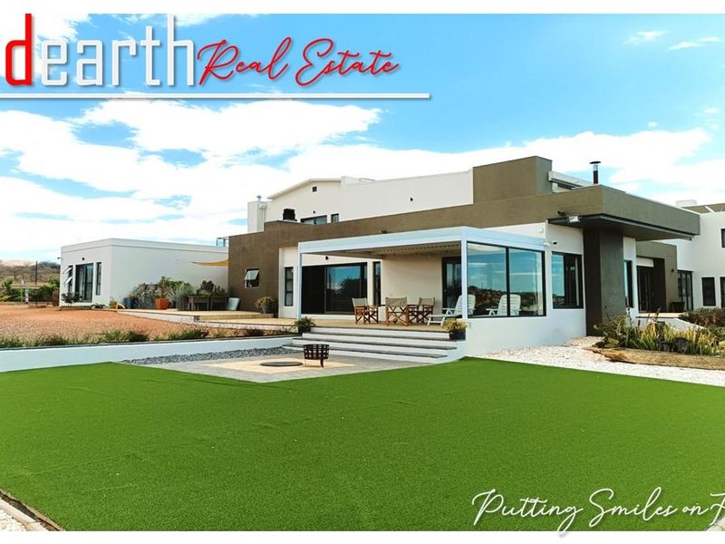 “An Enviable Luxurious Country Villa” - Photo 3