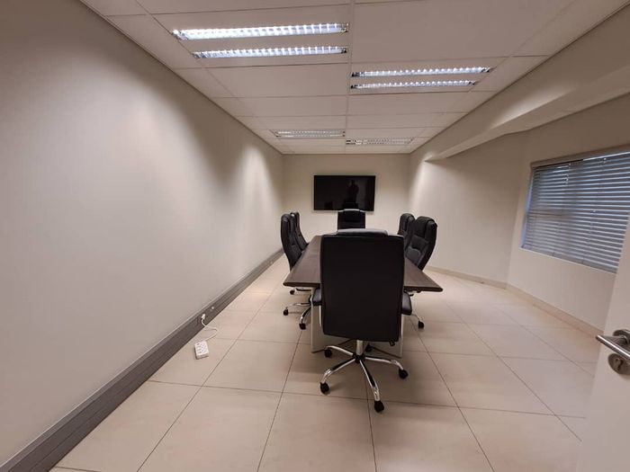 Property #2486195, Office Rental Monthly in Eros