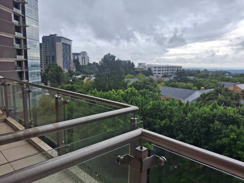 A CHARMING TWO BEDROOM FURNISHED APARTMENT - Photo 5