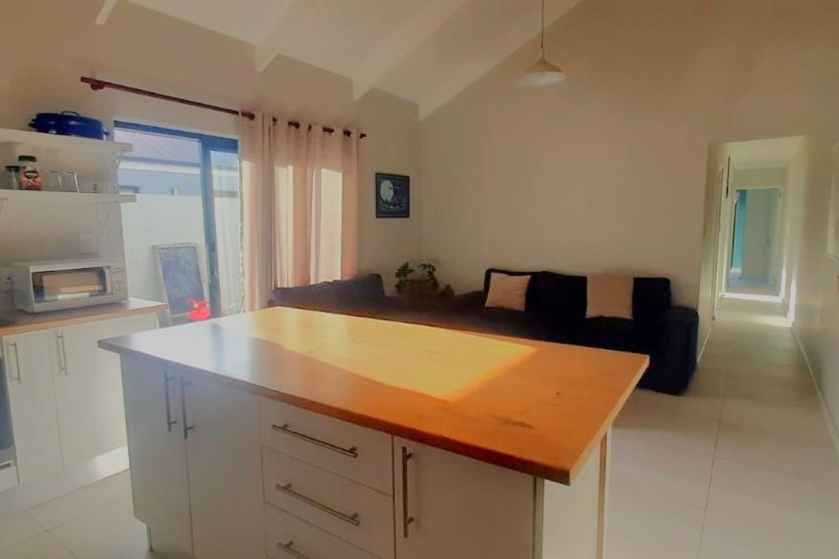 Secure Estate Living in Sought-After Willow Wood Estate - Photo 3