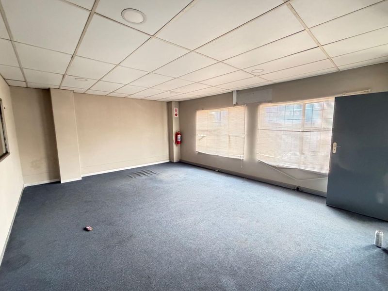 Prime Benoni Central: Ideal Commercial Space Awaits! - Photo 9
