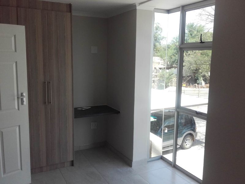 Sectional Title Eureka Court - Photo 8