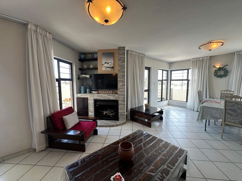 4 Bedroom Townhouse  – Prime CBD Location - Photo 5