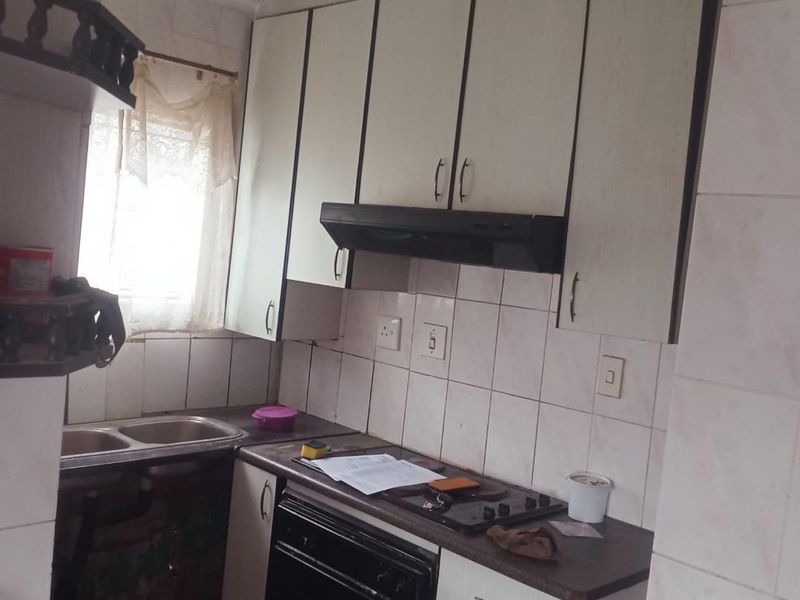 FINDYOUR INVESTMENT PROPERTY IN THIS 3 BED WELL PRICED!!!! - Photo 10