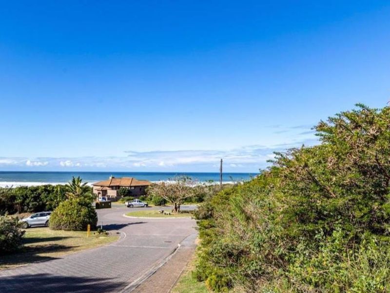 **Exquisite Vacant Land in Coral Beach Estate – Perfect for Your Dream Home** - Photo 2