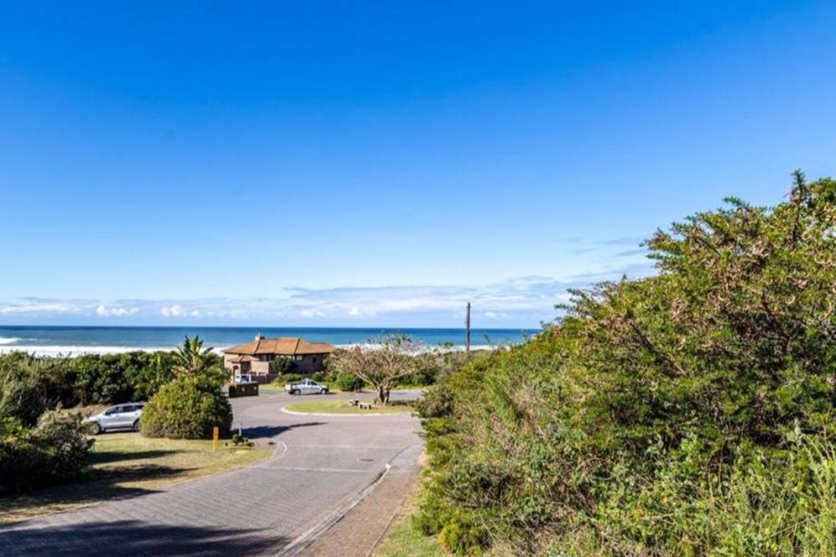 **Exquisite Vacant Land in Coral Beach Estate – Perfect for Your Dream Home** - Photo 2