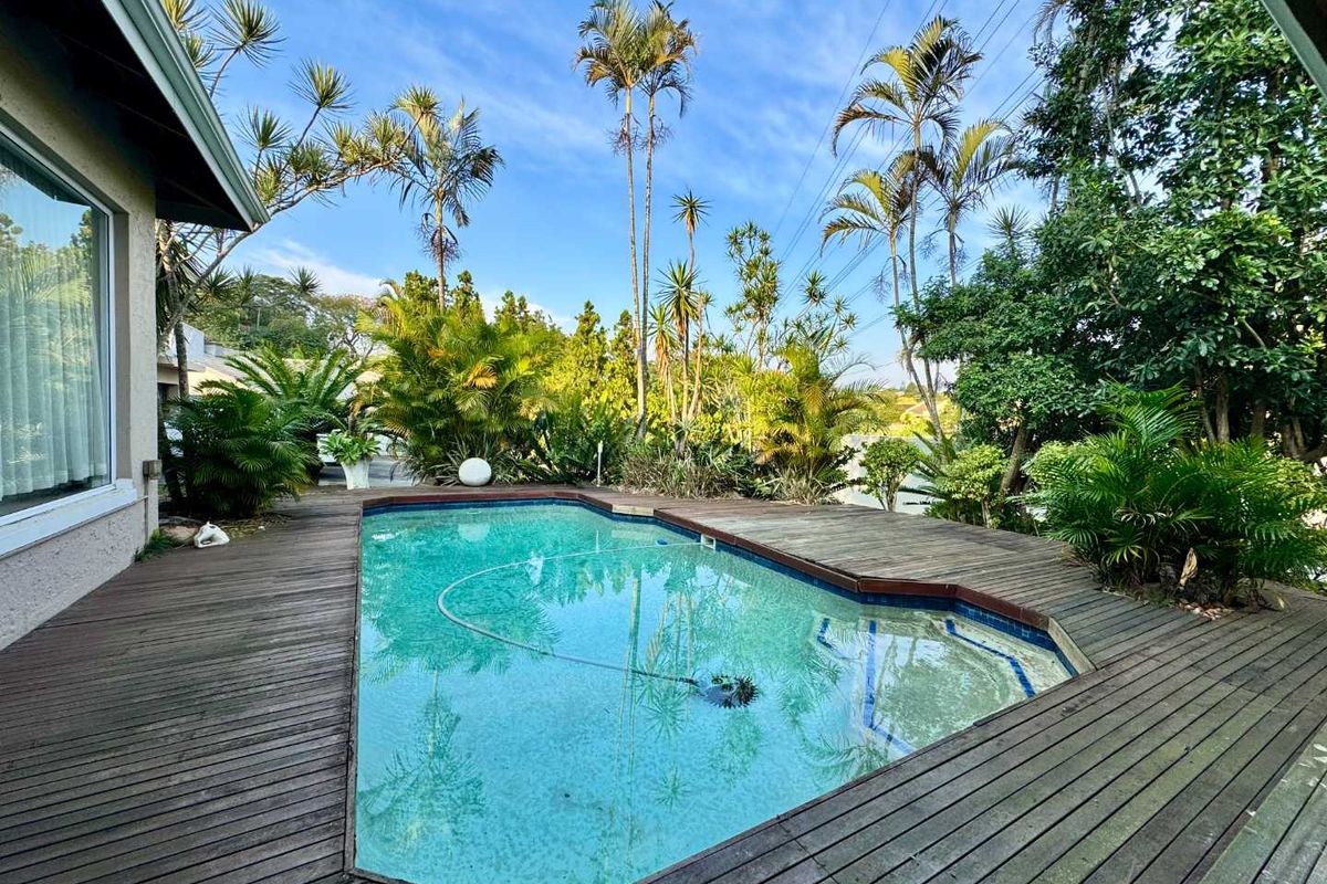 Unique Multi-Dwelling Property with Ultimate Entertainment Appeal - Photo 4