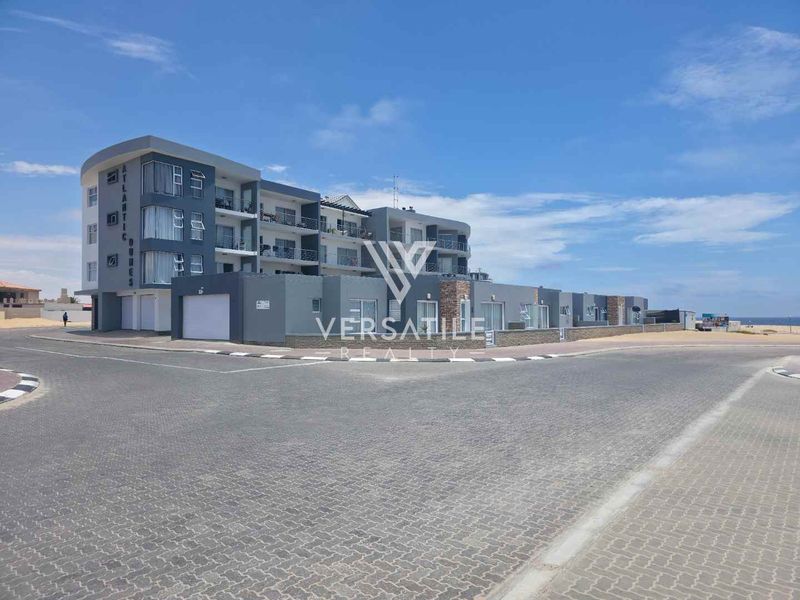 Apartment with Sea View - Photo 1