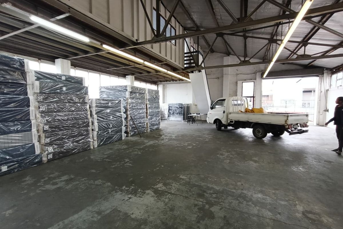 INDUSTRIAL WORKSHOP / FACTORY TO LET – NEAR ST JOHNS, PINETOWN - Photo 5