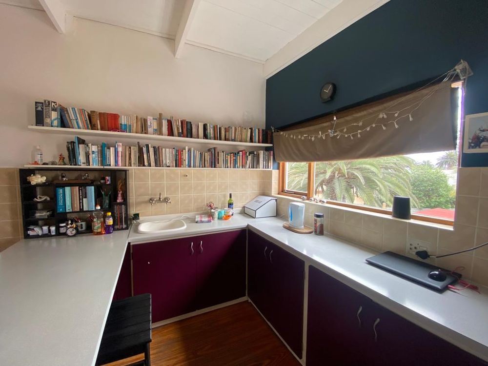 Flat one with a lounge, balcony, kitchen, bedroom and bathroom