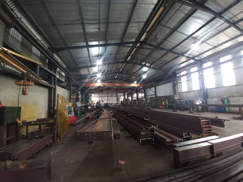 Industrial Property For Sale – Prime Investment Opportunity - Photo 7