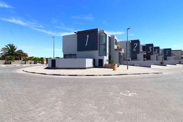 Property #2468708, Townhouse For Sale in Kramersdorf