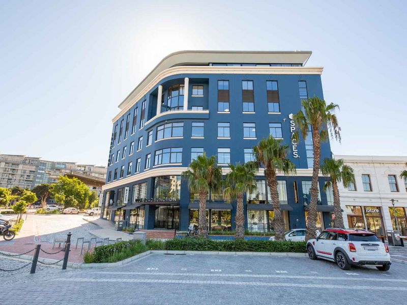 Book serviced office space for businesses of all sizes in SPACES V&A Waterfront - Photo 2
