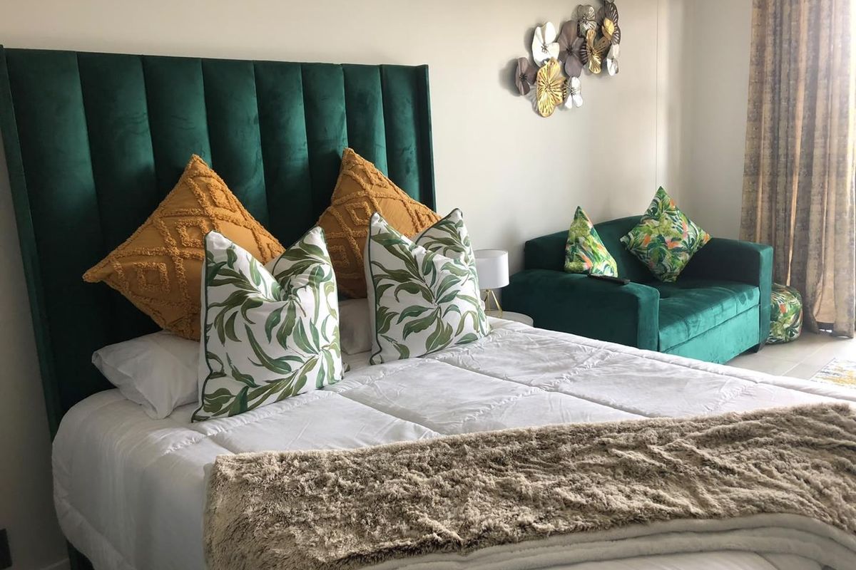 Fully Furnished Luxury Apartment in Munyaka Lifestyle Estate - Photo 3