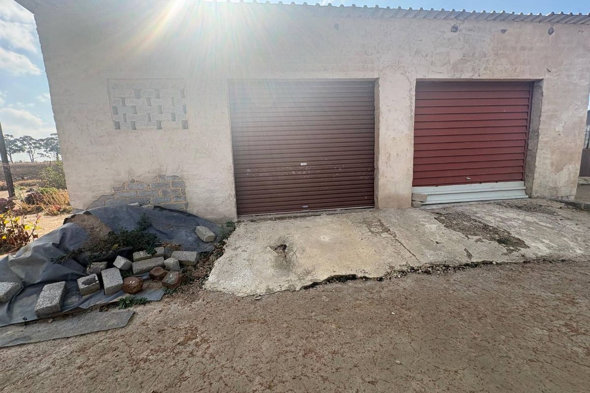 10 Hectares of Prime Land with Development Potential - Photo 2