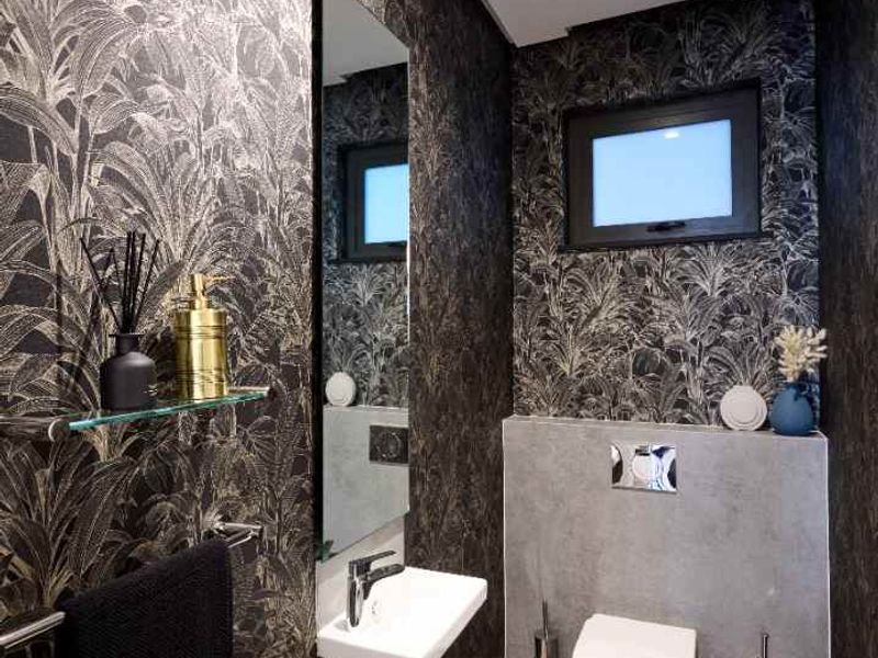 Exquisite 2-Bedroom Apartment in City Center, Steyn City - Photo 9