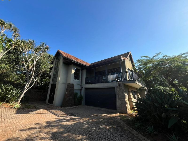 Unparalleled opportunity to experience luxury coastal estate living within one of South Africa’s most sought after Estates - Photo 1