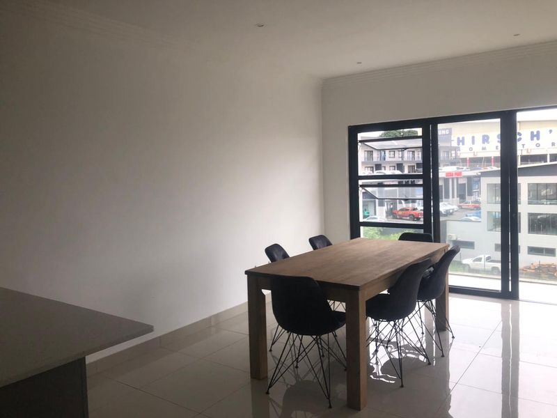 2 Bedroom Apartment to Let in Ballito Central - Photo 5