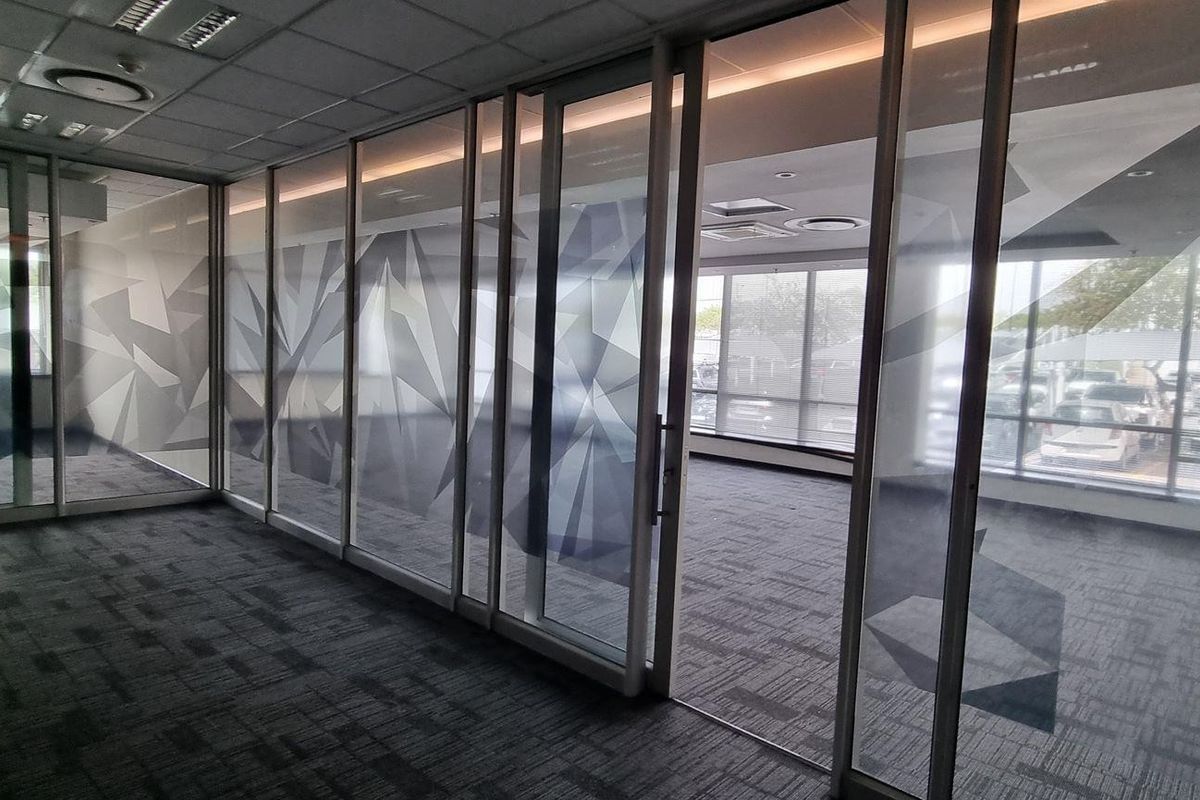 2 700m2 Waterfall City Midrand Office Block For Sale - Photo 3