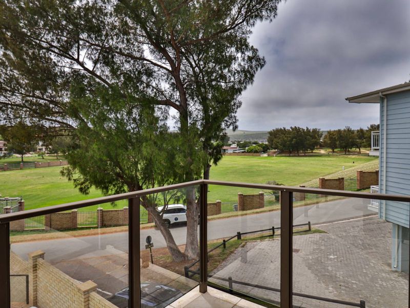 Make the most of the holiday season - Hartenbos beach property - Photo 4