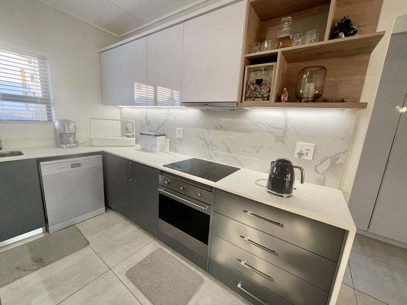 Hendra - Magnificent Semi-Furnished 3 Bedroom Apartment To Rent In Izinga Eco Estate - Photo 7