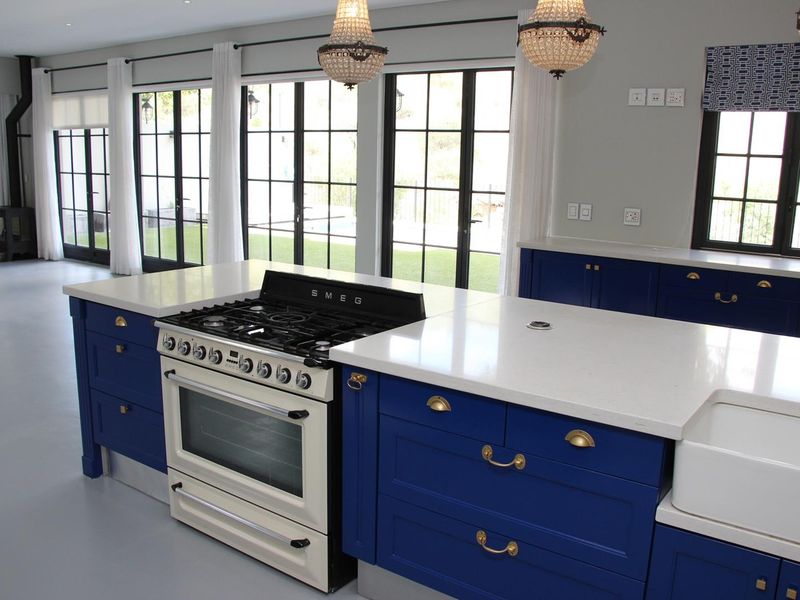 4 Bedroom House For Sale in Auasblick - Photo 5