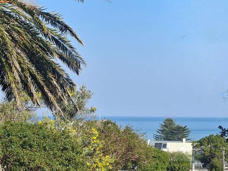 MASSIVE PRICE DROP - EXCELLENTLY POSITIONED HOME ON A DOUBLE STAND!! - Photo 9