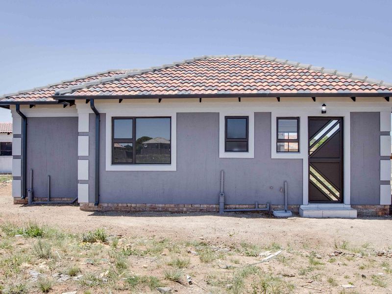 OFF PLAN NEW DEVELOPMENT, ALL COSTS INCLUDED, BUY DIRECT FROM THE DEVELOPER, FULL TITLE STANDS. NO DEPOSITS / 100% BONDS (dependent on client profile) (You may - Photo 2