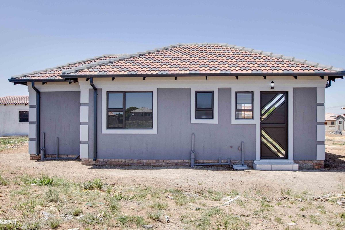 OFF PLAN NEW DEVELOPMENT, ALL COSTS INCLUDED, BUY DIRECT FROM THE DEVELOPER, FULL TITLE STANDS. NO DEPOSITS / 100% BONDS (dependent on client profile) (You may - Photo 2