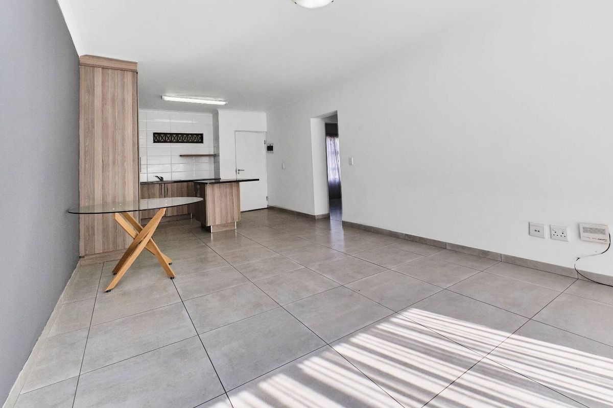 Modern Urban Living - Photo 3