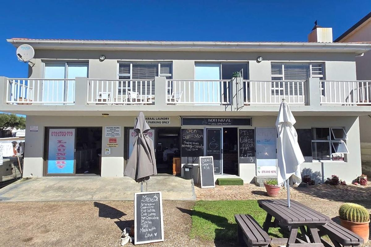 Property with Shops, Apartments, and Penthouse – Ideal for Investors, Developers, or Entrepreneurs! - Photo 2