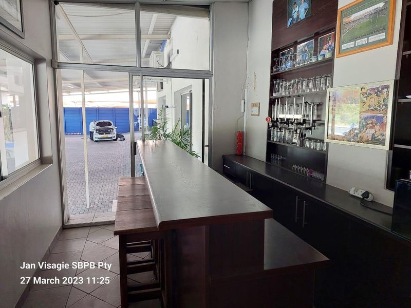 FOR SALE - Prime Location next to Hosea Kutako Drive - Photo 9