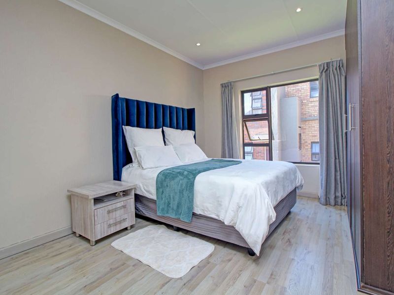 Move-In Ready, No Upgrades Needed - Photo 10