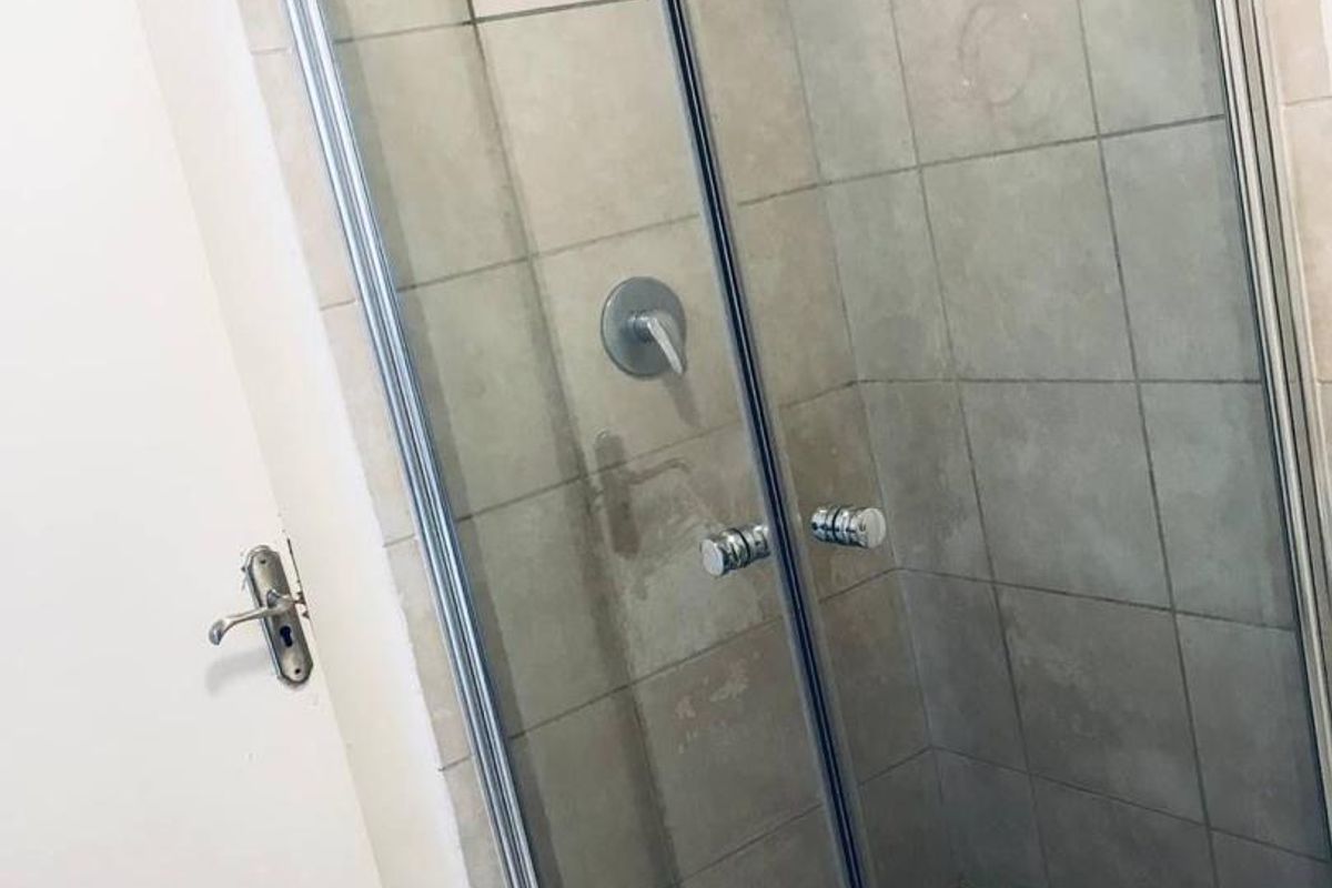 Dream Townhouse in Katutura for 600k! Act Fast! - Photo 3