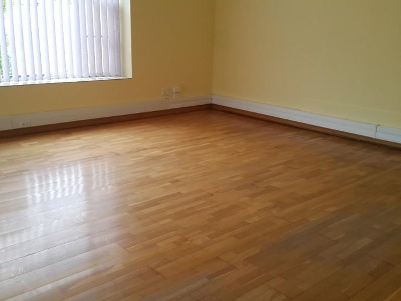 FOR SALE : SPACIOUS 8-BEDROOM HOME IN SWAKOPMUND CENTRAL - Photo 8