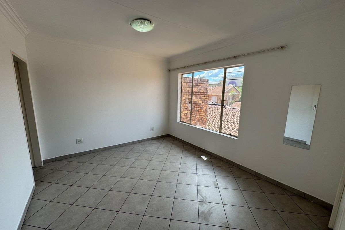 Property For Sale in Sale in Zwartkop, Centurion - Photo 5